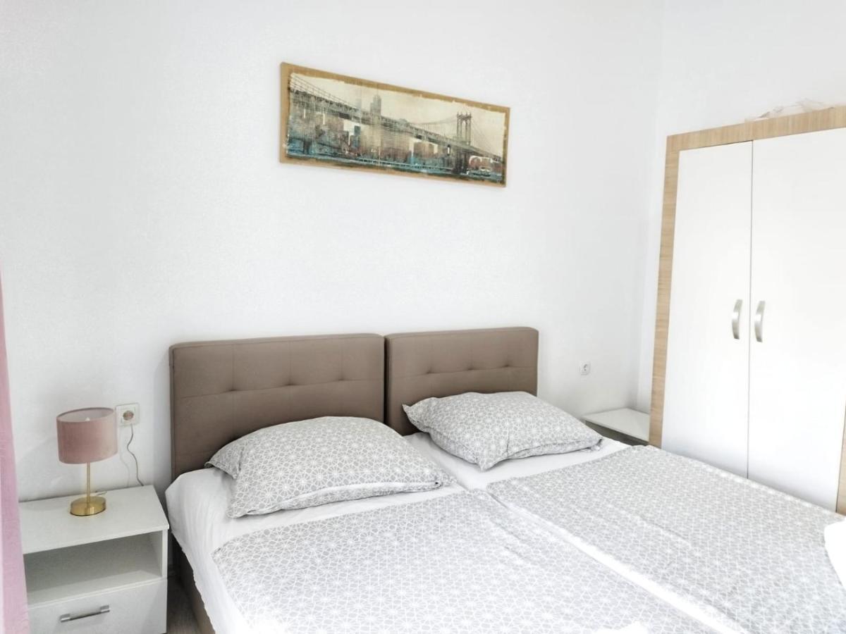 Villa Central Riverside Mostar Buitenkant foto