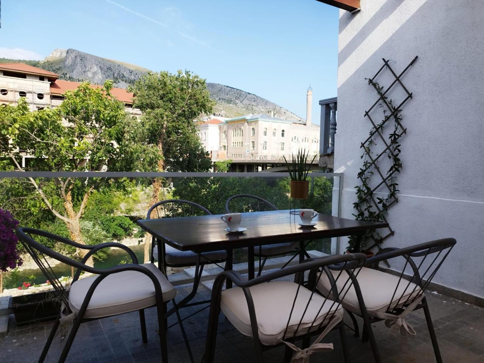 Villa Central Riverside Mostar Buitenkant foto