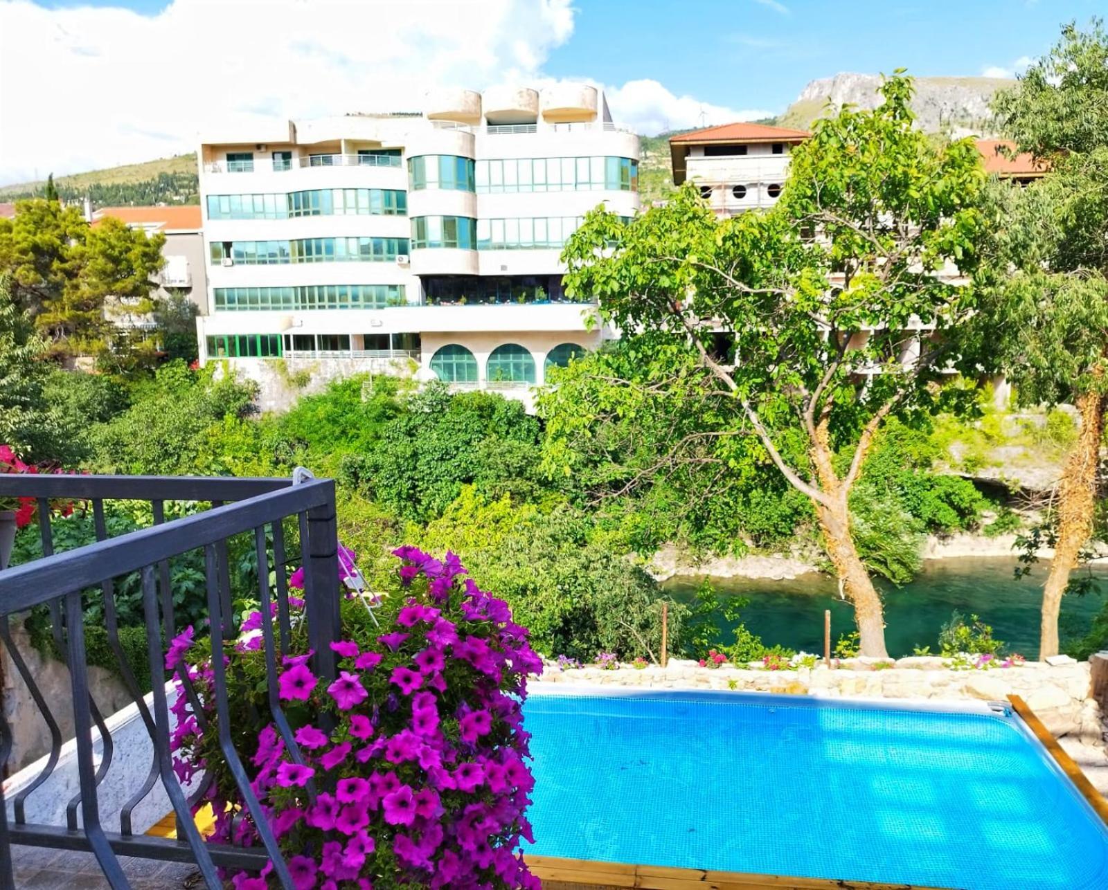 Villa Central Riverside Mostar Buitenkant foto