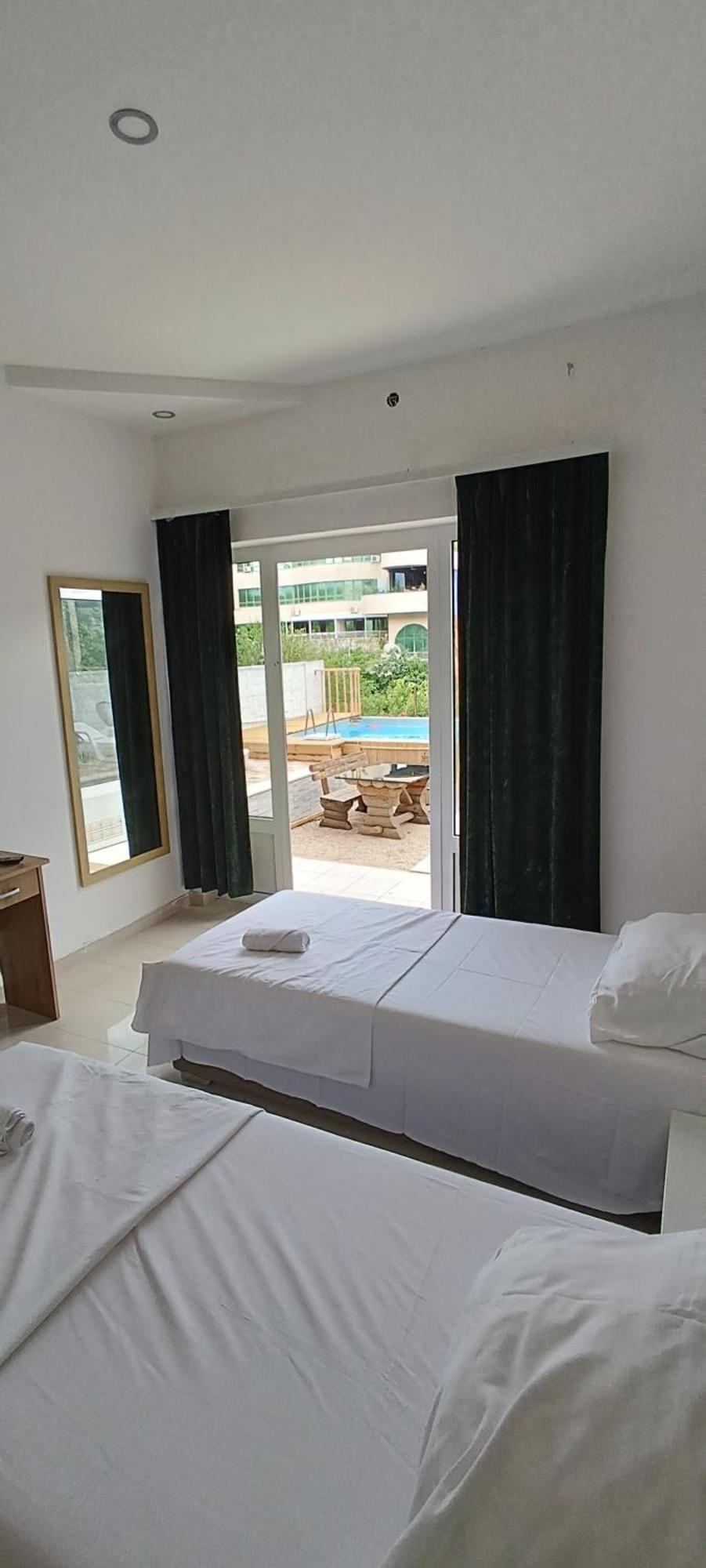 Villa Central Riverside Mostar Kamer foto